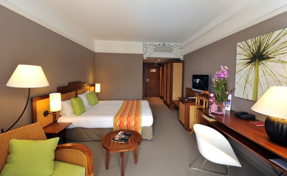 Hotel Exsel Creolia Saint-Denis Exterior foto